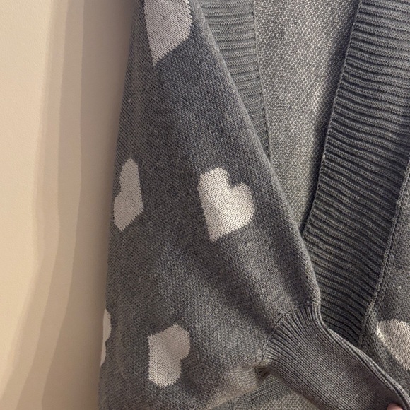 BloomChic Gray and White Heart Sweater Poncho - Picture 2 of 5